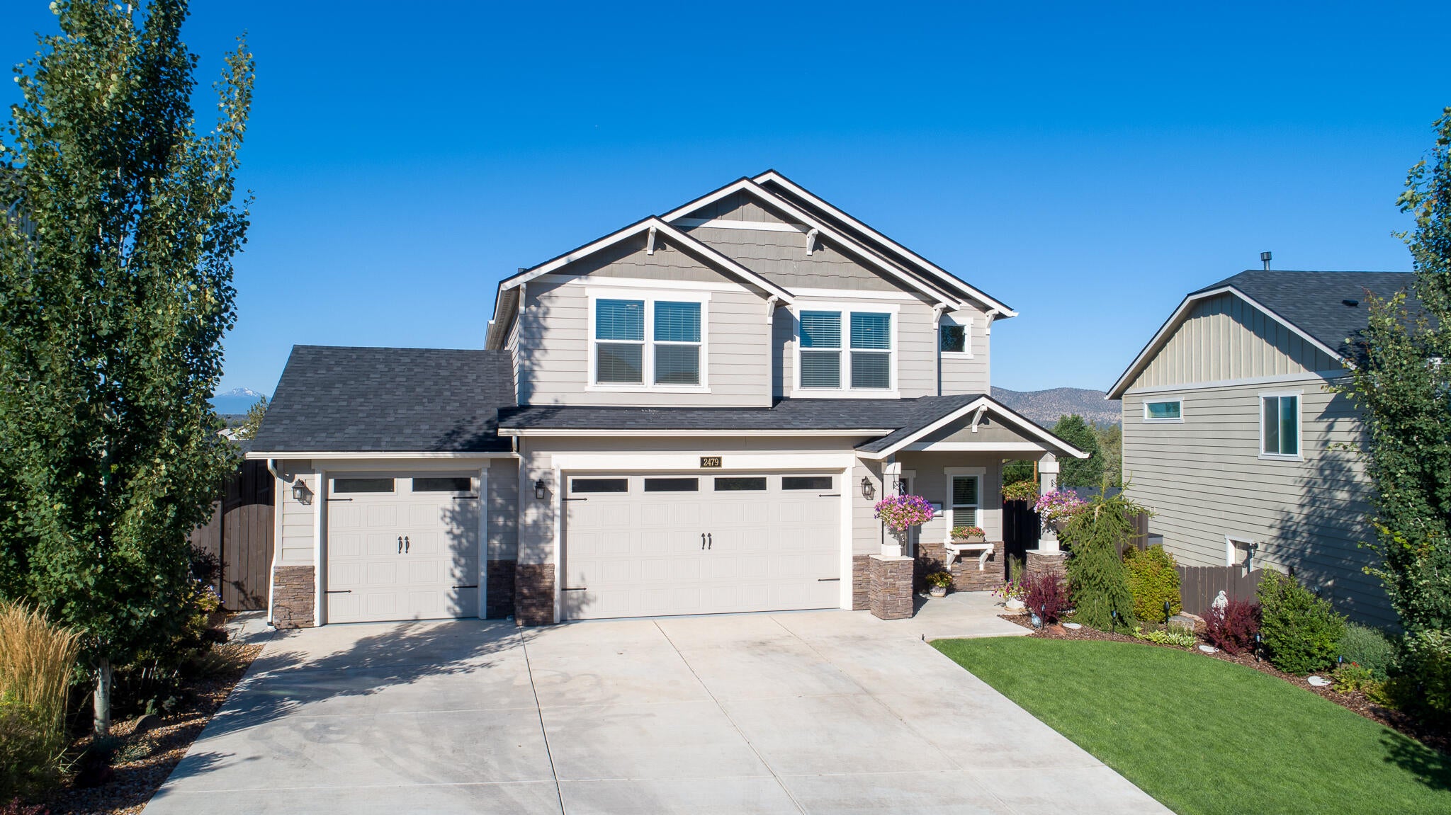 2479 Southwest 45th Street Redmond, OR 97756 - Photo 2 of 35 2479 SW 45th Street, Redmond, OR 97756