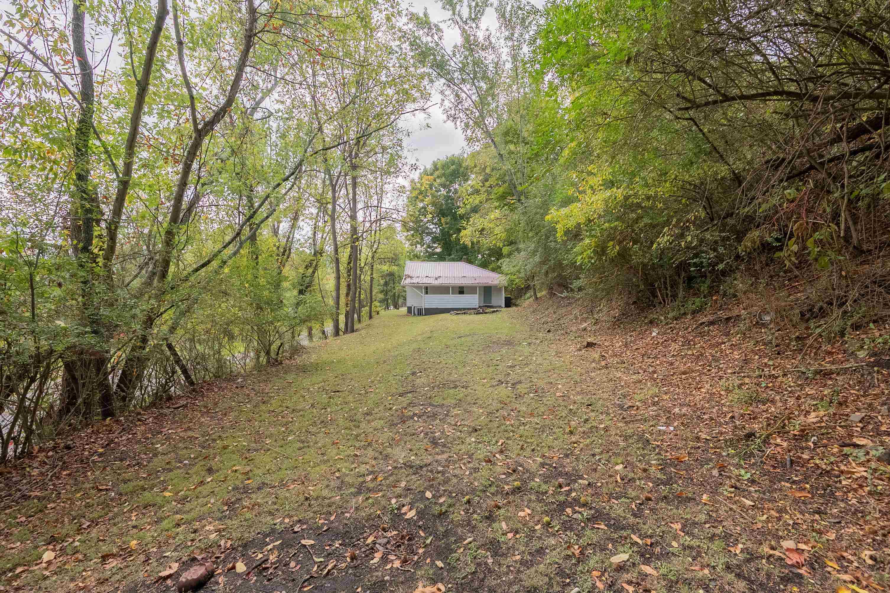 225 Altoona Road Pulaski, VA 24301 - Photo 37 of 49 Gallery Image 37