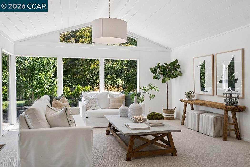 3435 Black Hawk Road Lafayette, CA 94549 - Photo 15 of 29