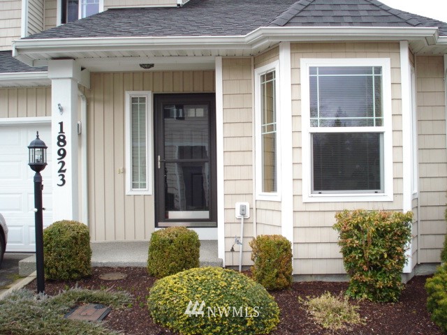 18923 108th Lane Southeast Renton, WA 98055 - Photo 9 of 10 Gallery Image 9