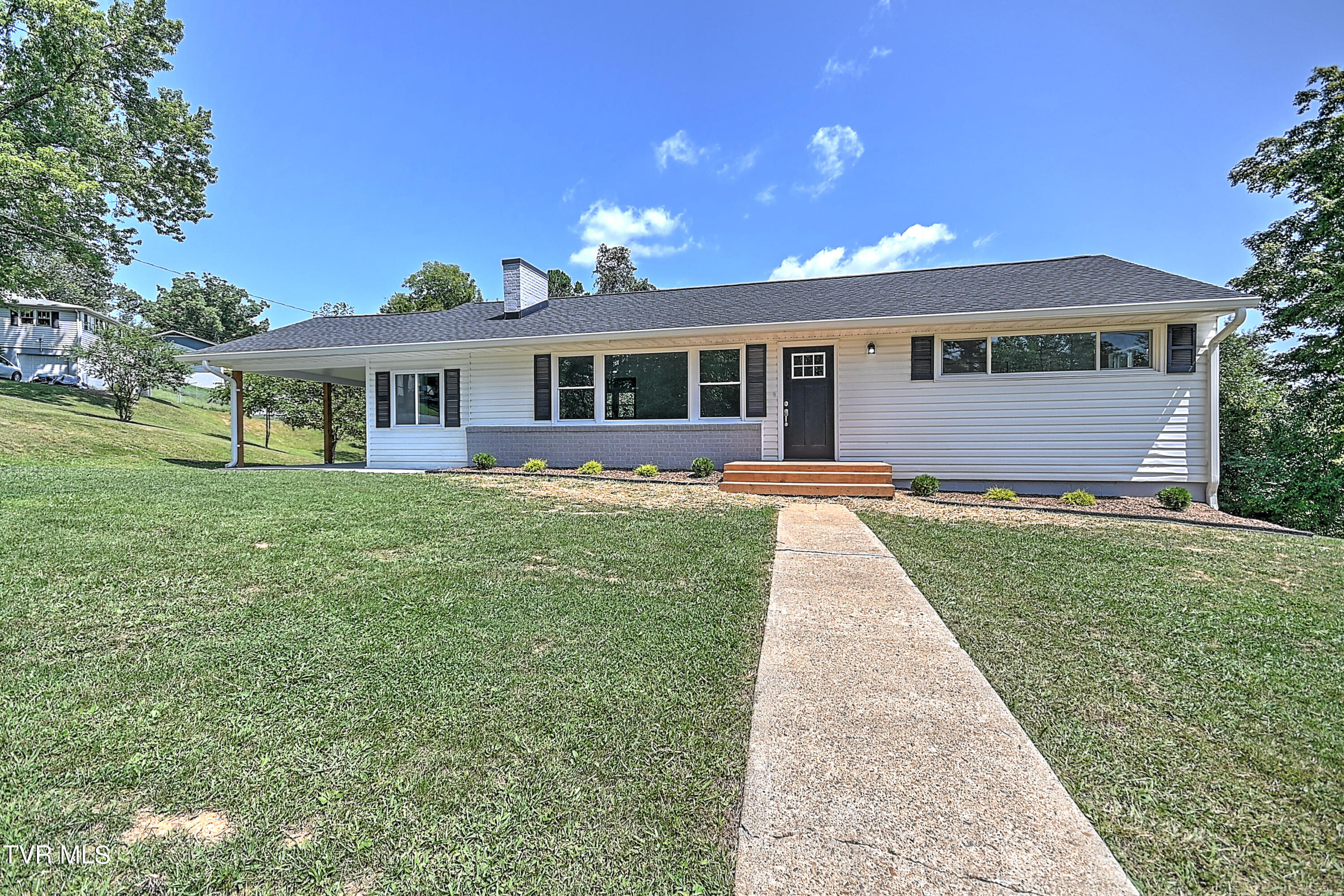 2257 Idle Hour Road Kingsport, TN 37660 - Photo 1 of 35 2257 Idle Hour KM-3