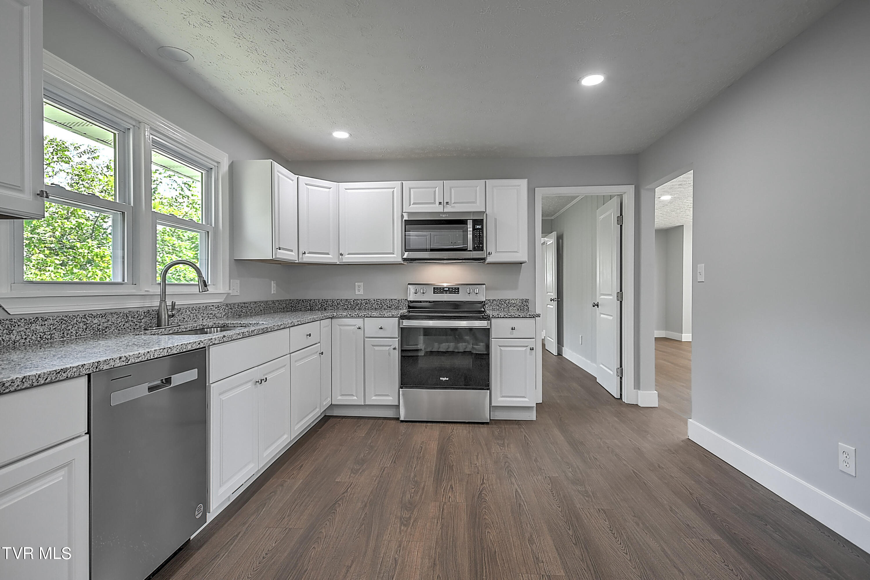 2257 Idle Hour Road Kingsport, TN 37660 - Photo 10 of 35 2257 Idle Hour KM-8