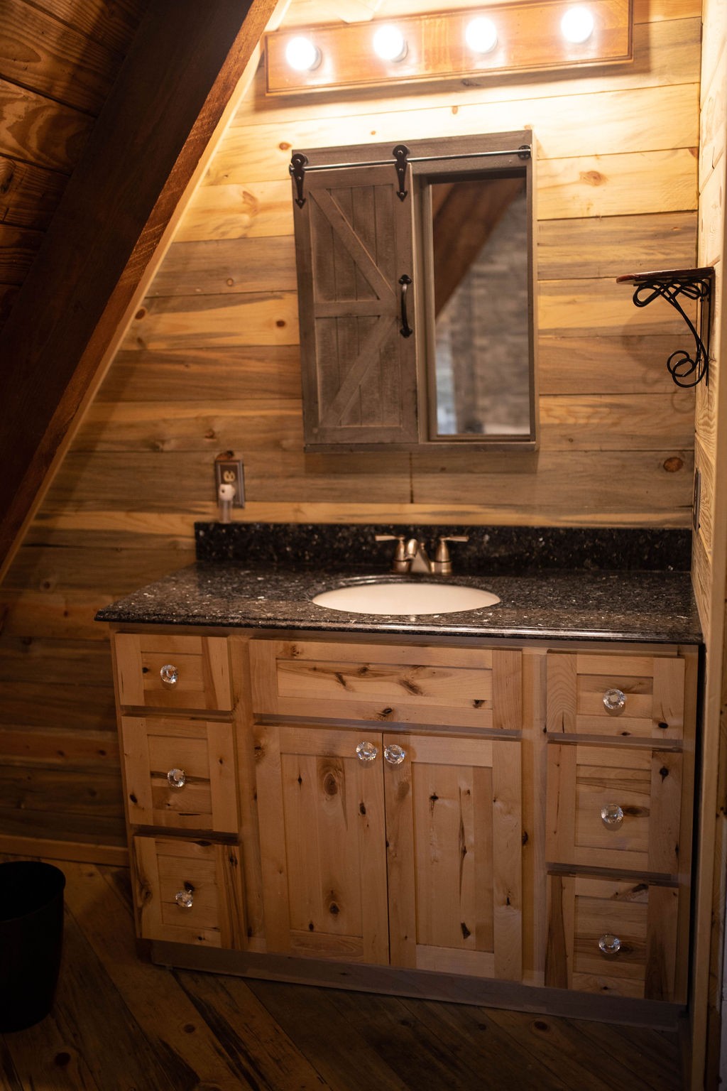 1057 Willette Road Red Boiling Springs, TN 37150 - Photo 19 of 31 a close view of stove
