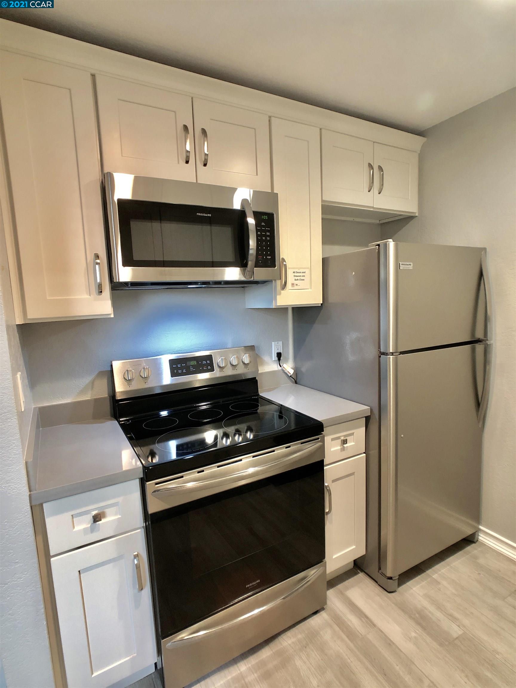 2734 Oak Road, Unit 101 Walnut Creek, CA 94597 - Photo 1 of 1