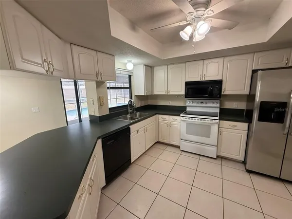 $2,495 | 1001 South Wapello Street, North Port, FL 34286