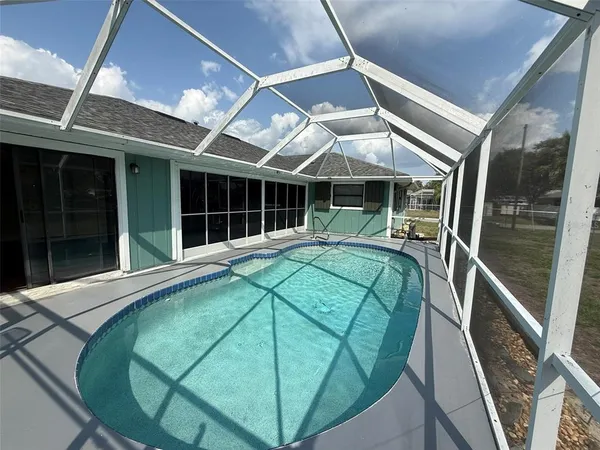 $2,495 | 1001 South Wapello Street, North Port, FL 34286