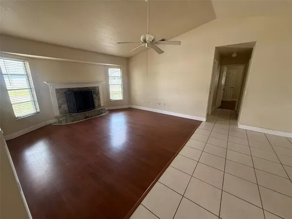 $2,495 | 1001 South Wapello Street, North Port, FL 34286