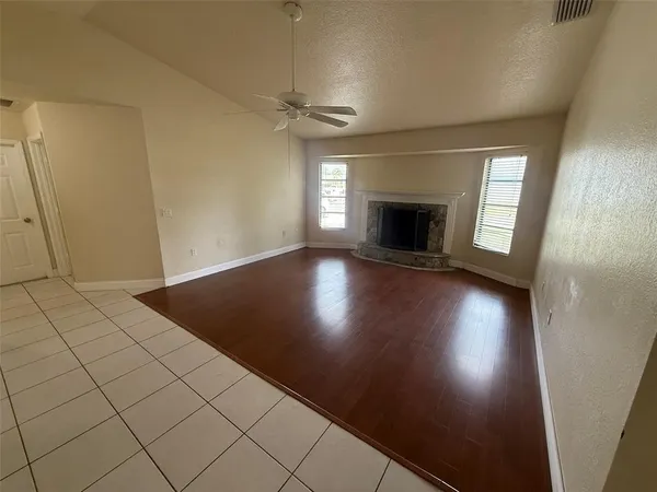 $2,495 | 1001 South Wapello Street, North Port, FL 34286