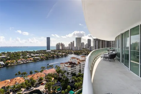 $2,700,000 | 19955 Northeast 38th Court, Unit 2205, Aventura, FL 33180