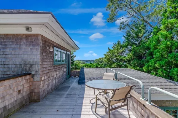 $3,400,000 | 414 Point Road, Marion, MA 02738
