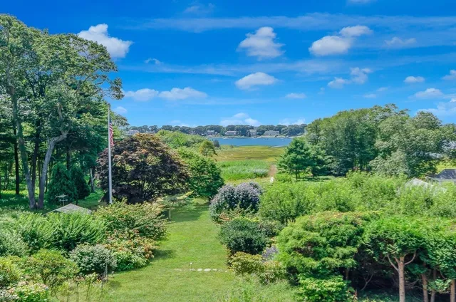 $3,600,000 | 414 Point Road, Marion, MA 02738