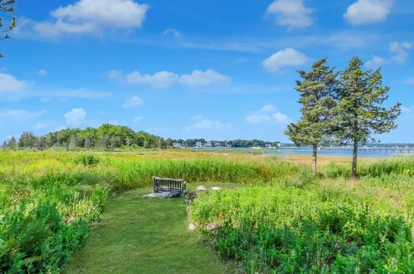 $3,400,000 | 414 Point Road, Marion, MA 02738