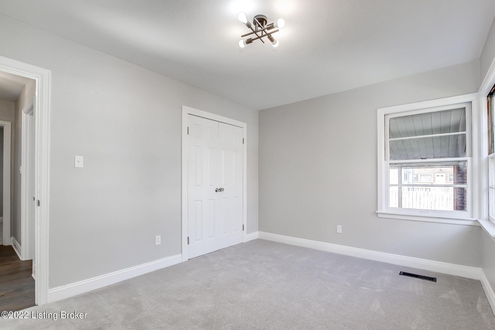 3001 Bobolink Road Louisville, KY 40217 - Photo 24 of 42 3001_BobolinkRd_40217_531
