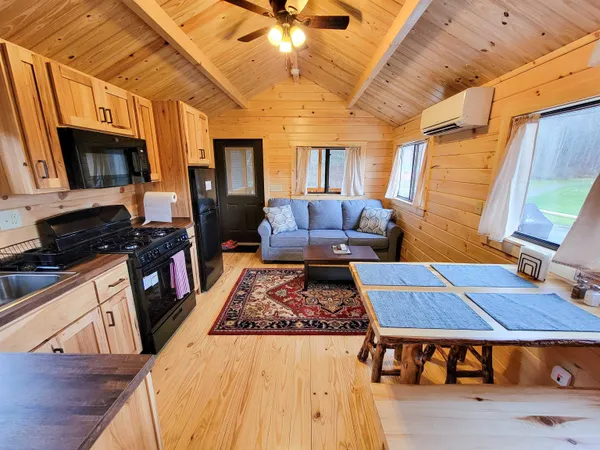 $1,500,000 | 250-566 Community Drive, Randolph, VT 05061