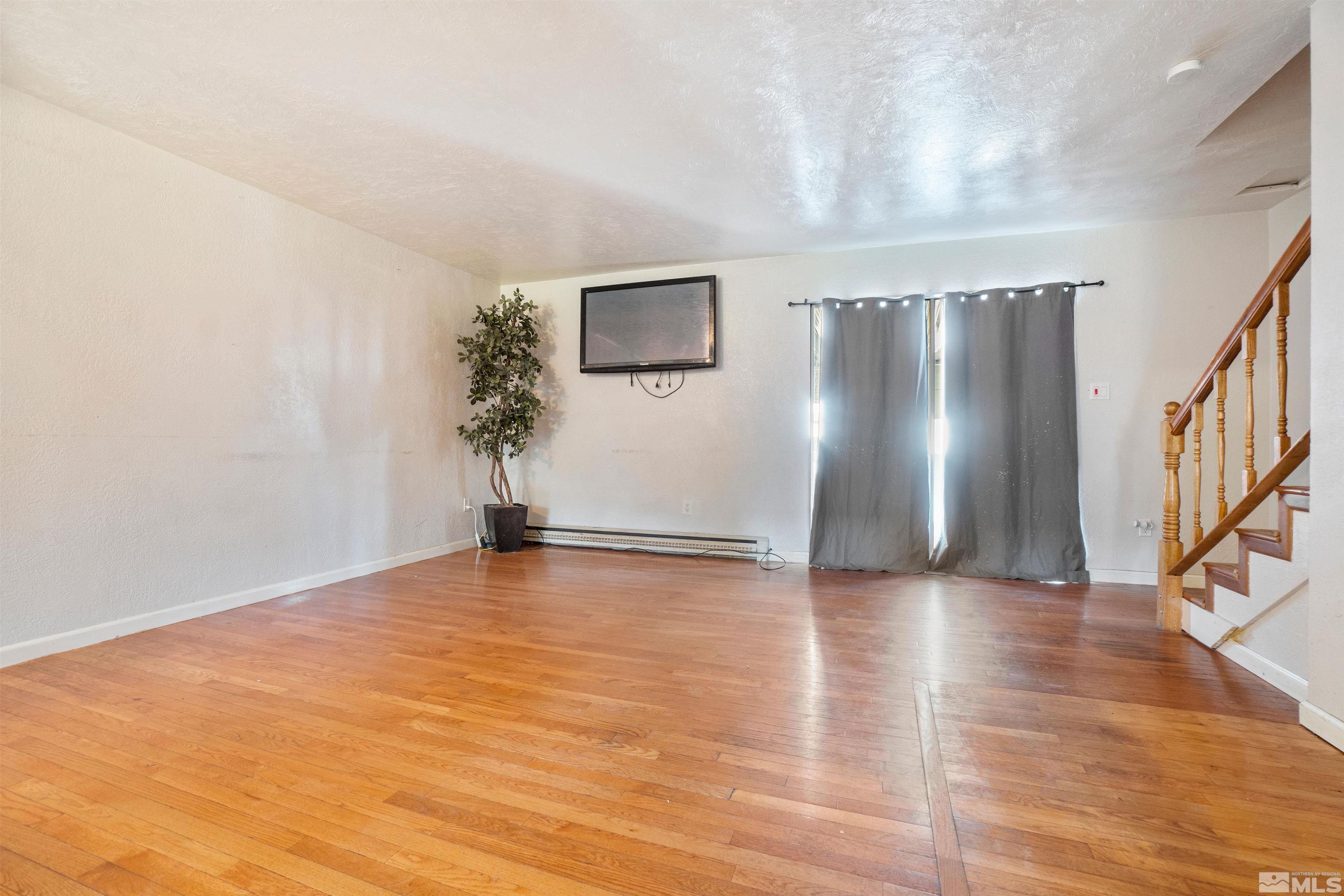 307 Smithridge Park Reno, NV 89502 - Photo 8 of 23 Photo 8