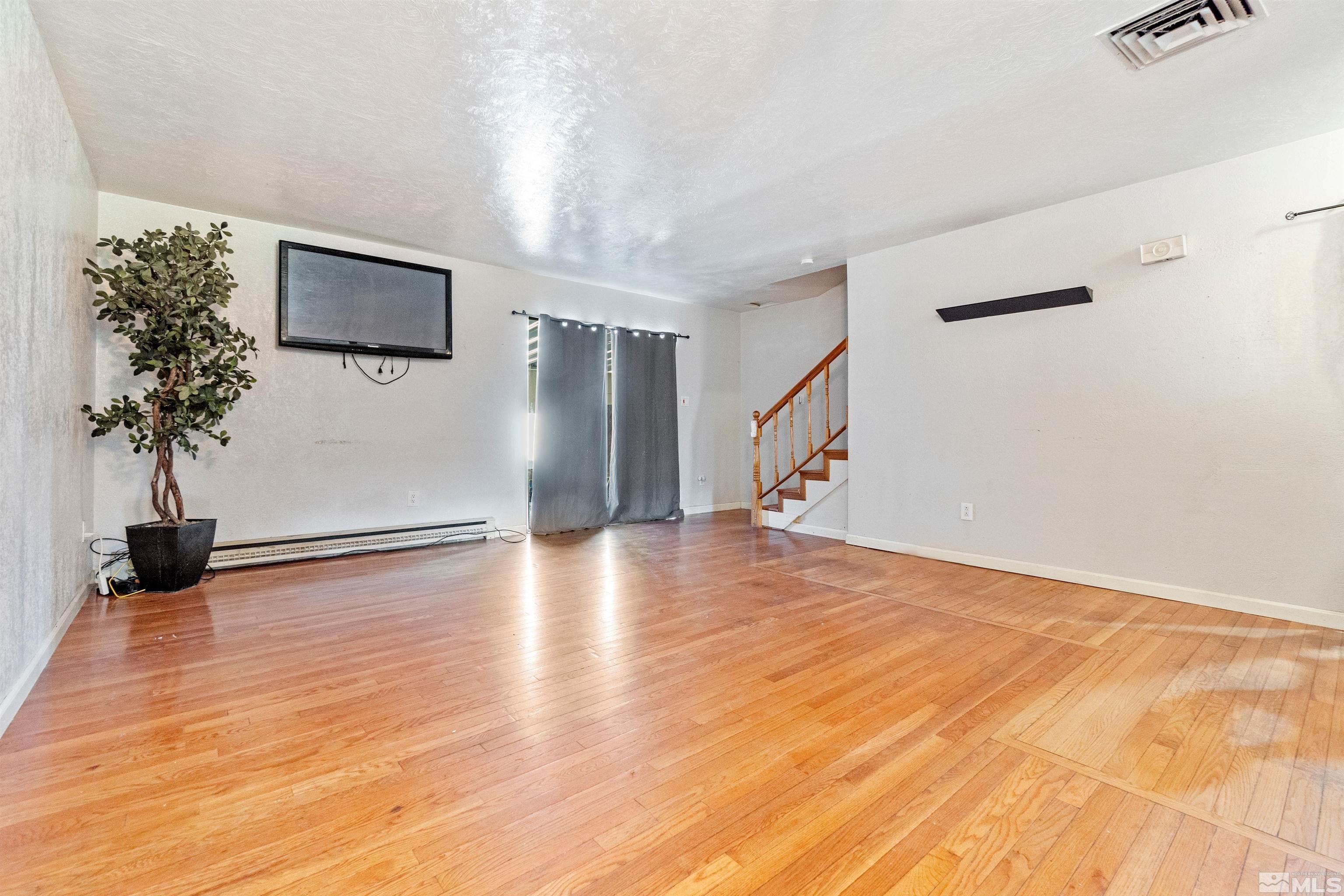 307 Smithridge Park Reno, NV 89502 - Photo 9 of 23 Photo 9