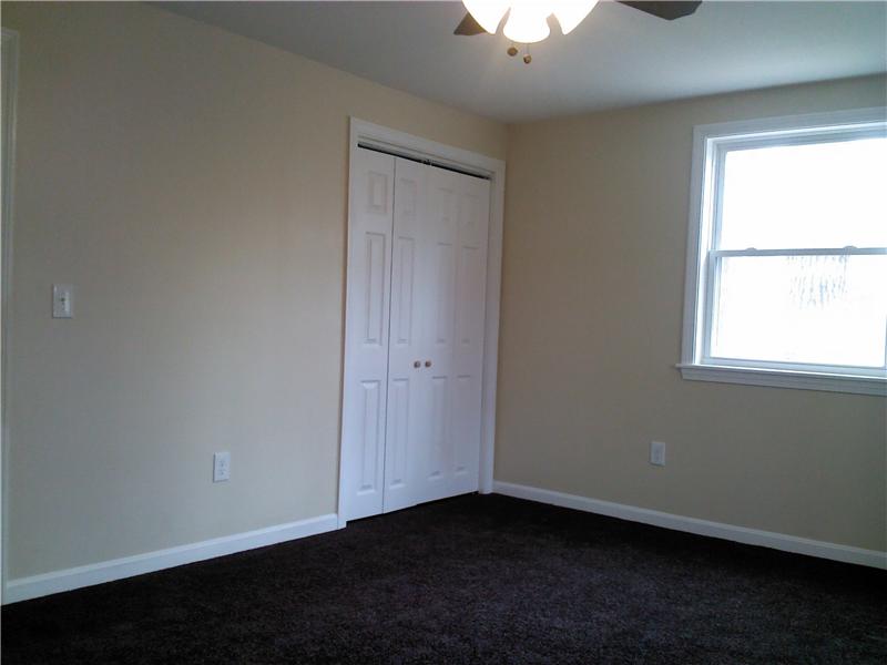 360 Devils Foot Road North Kingstown, RI 02852 - Photo 6 of 13 Bedroom.