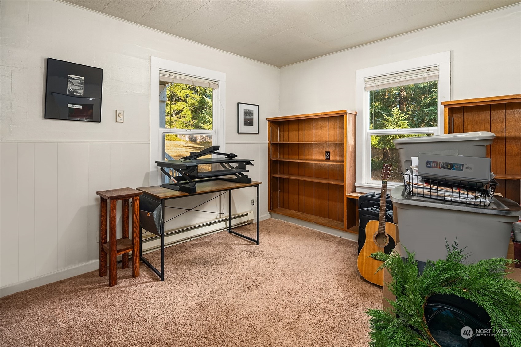 330 Highway 3 Shelton, WA 98584 - Photo 10 of 39 a bedroom with furniture and a window