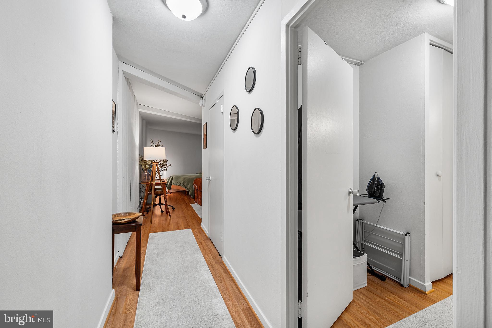 224-30 West Rittenhouse Square, Unit 1002 Philadelphia, PA 19103 - Photo 3 of 31