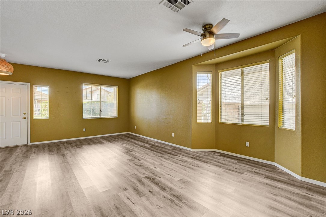 286 Manzanita Ranch Lane Henderson, NV 89012 - Photo 7 of 50 Living room
