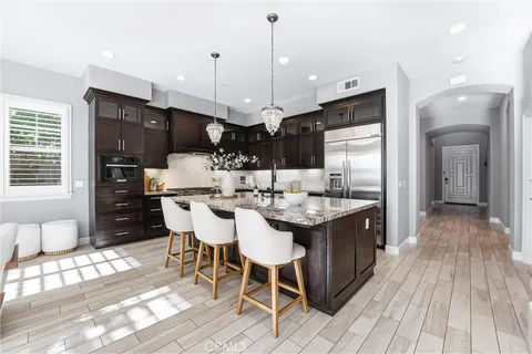 $3,149,000 | 17491 Oakbluffs Lane, Huntington Beach, CA 92649