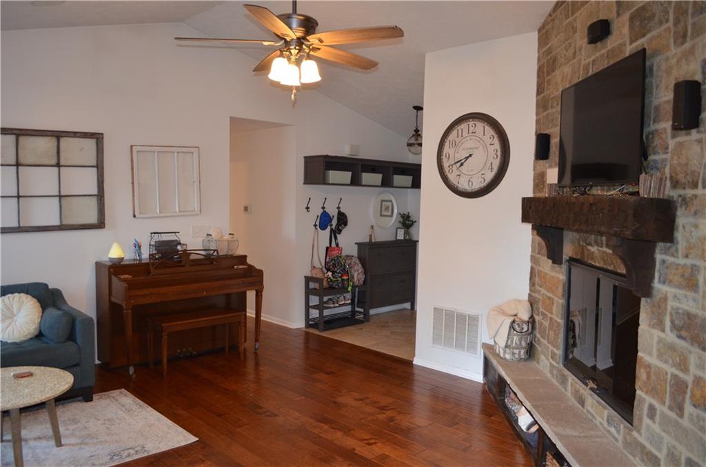 20853 Summitt Road Noblesville, IN 46062 - Photo 7 of 35 Gallery Image 7
