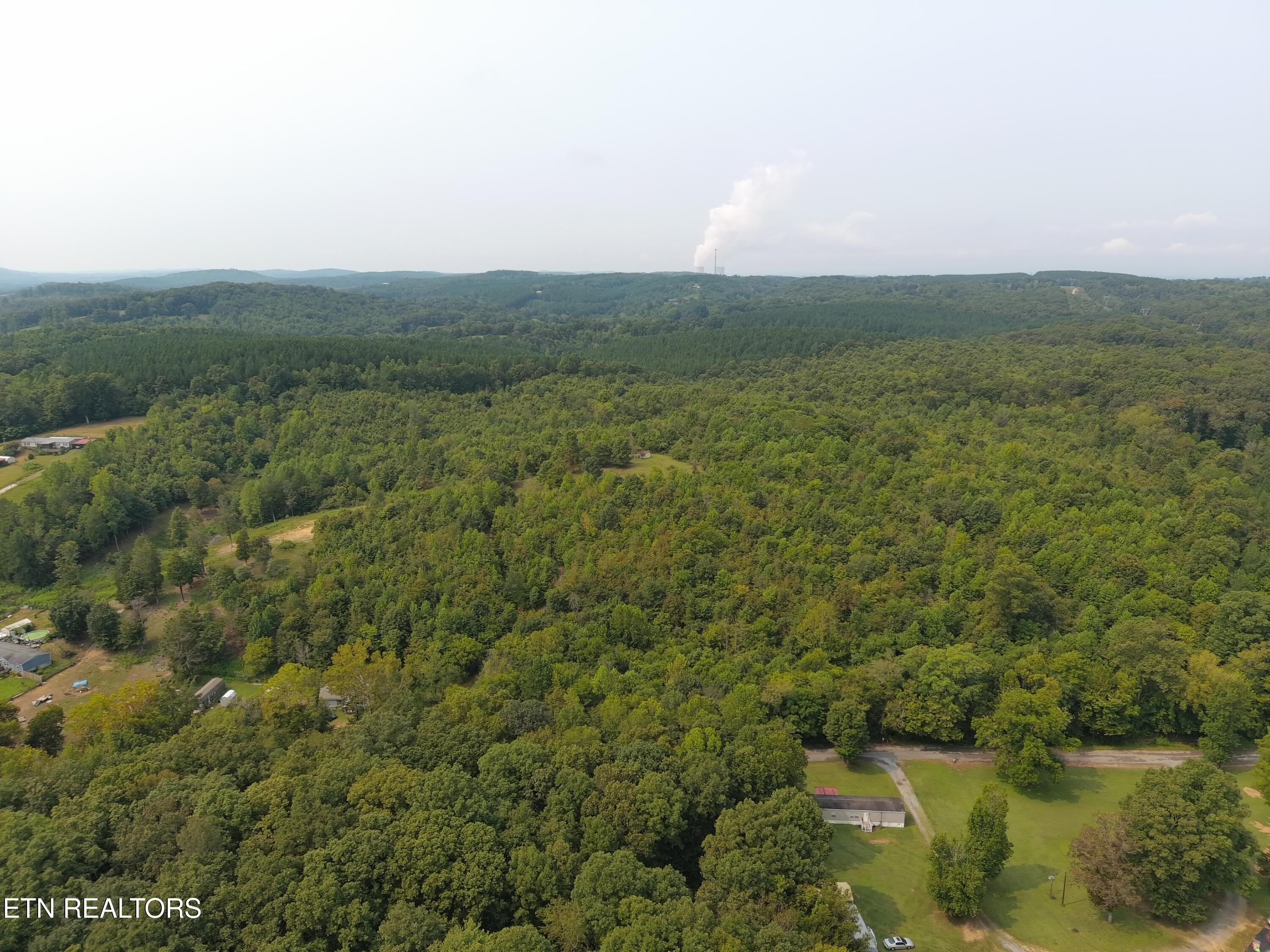 417 Womac Hollow Road Decatur, TN 37322 - Photo 12 of 29 MAX_0083