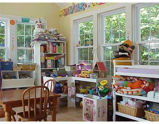 410 Ten Rod Road North Kingstown, RI 02852 - Photo 12 of 12 Den/Family/Great Room.