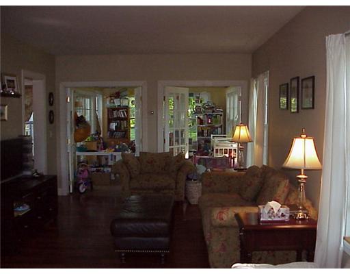 410 Ten Rod Road North Kingstown, RI 02852 - Photo 3 of 12 Living Room.