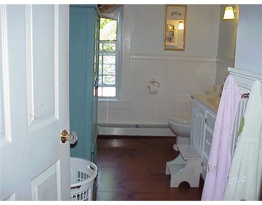 410 Ten Rod Road North Kingstown, RI 02852 - Photo 8 of 12 Bathroom.