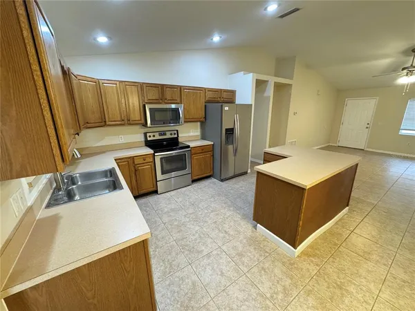 $1,374 | 8213 Cozumel Lane, Sebring, FL 33876