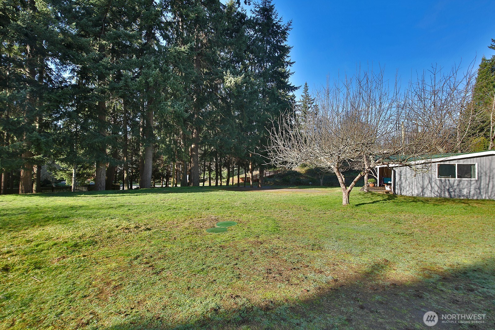 2857 Longhouse Lane Clinton, WA 98236 - Photo 18 of 36