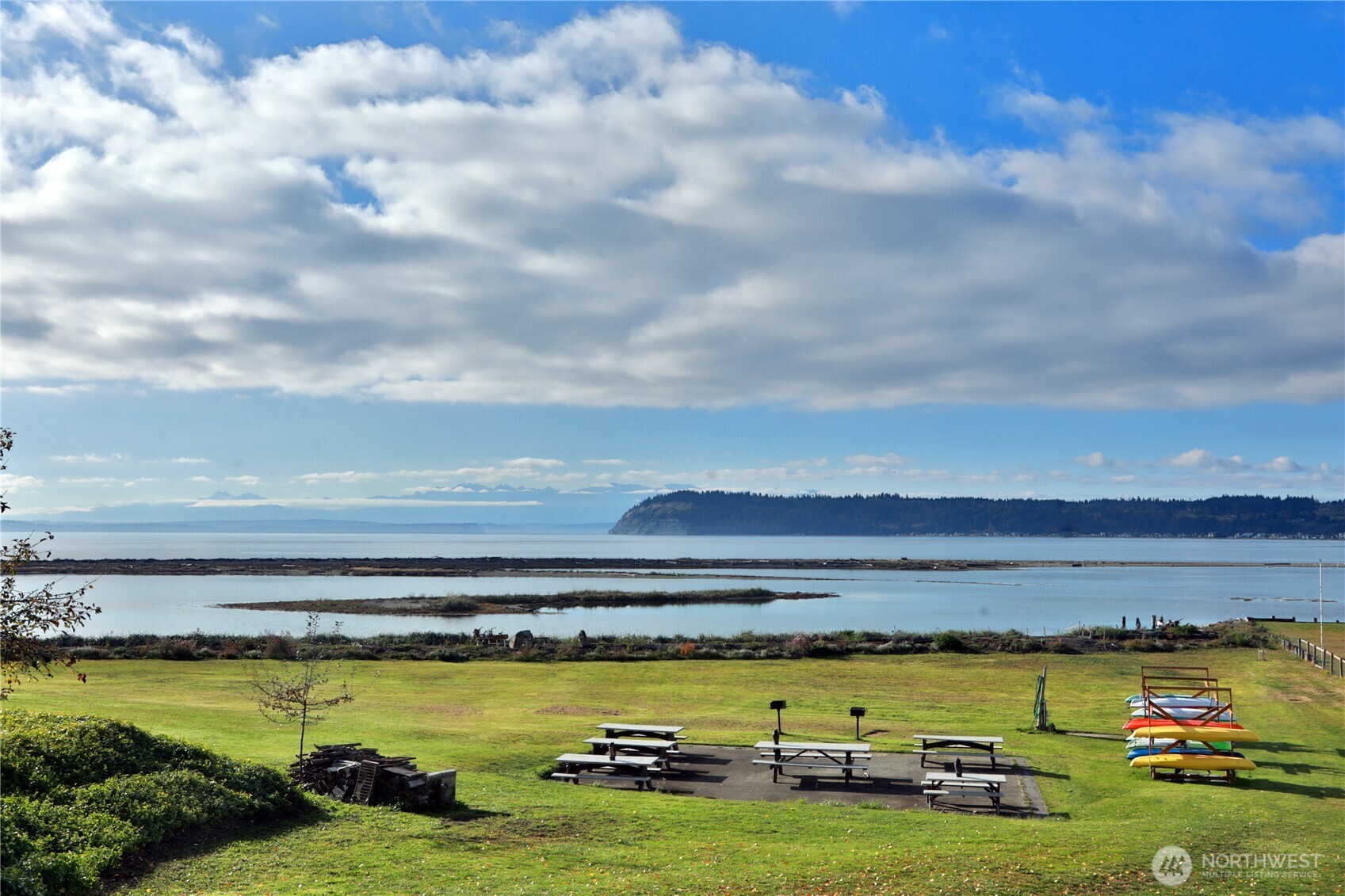 2857 Longhouse Lane Clinton, WA 98236 - Photo 28 of 36