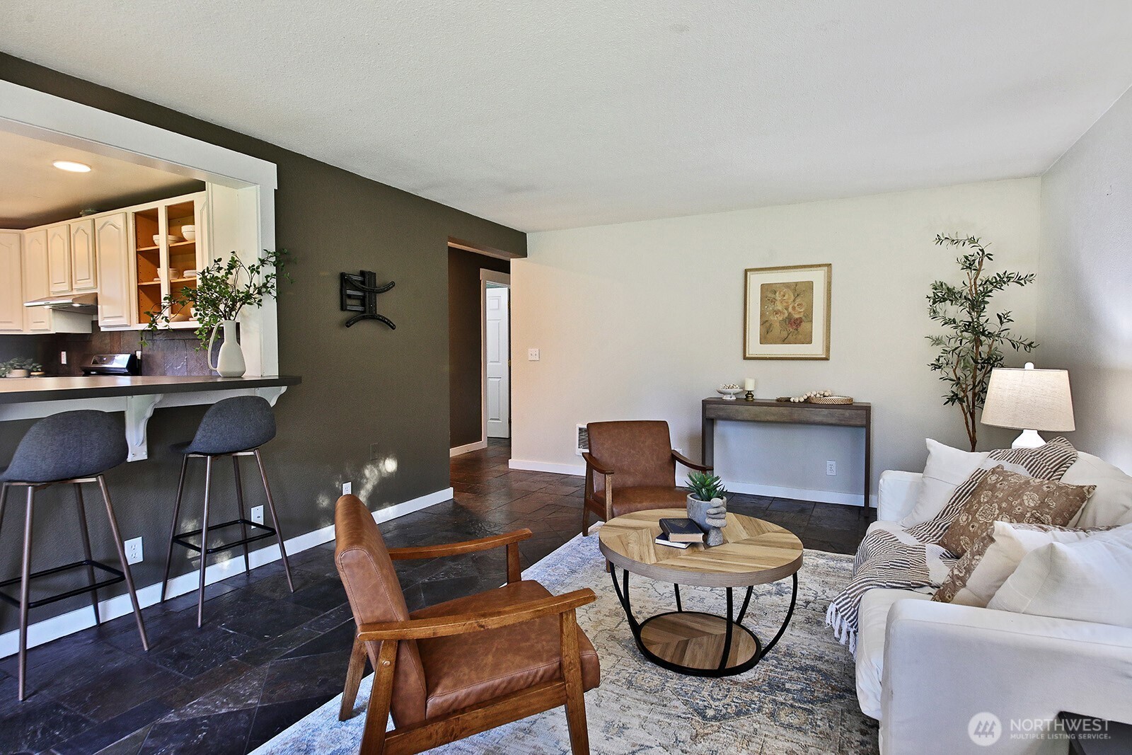 2857 Longhouse Lane Clinton, WA 98236 - Photo 10 of 36