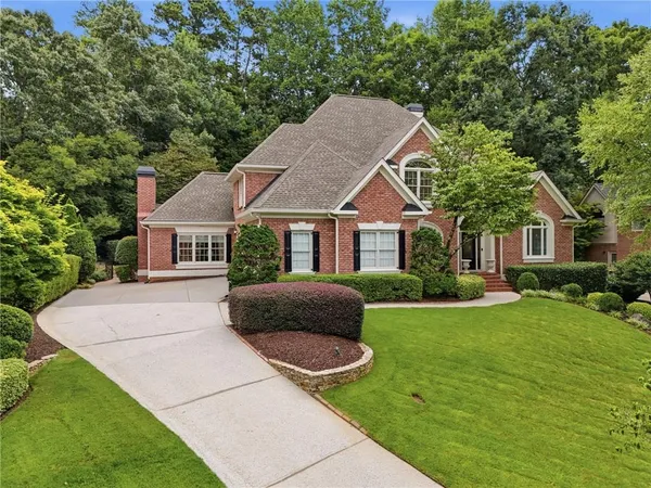 $1,089,000 | 5425 Buck Hollow Drive, Alpharetta, GA 30005