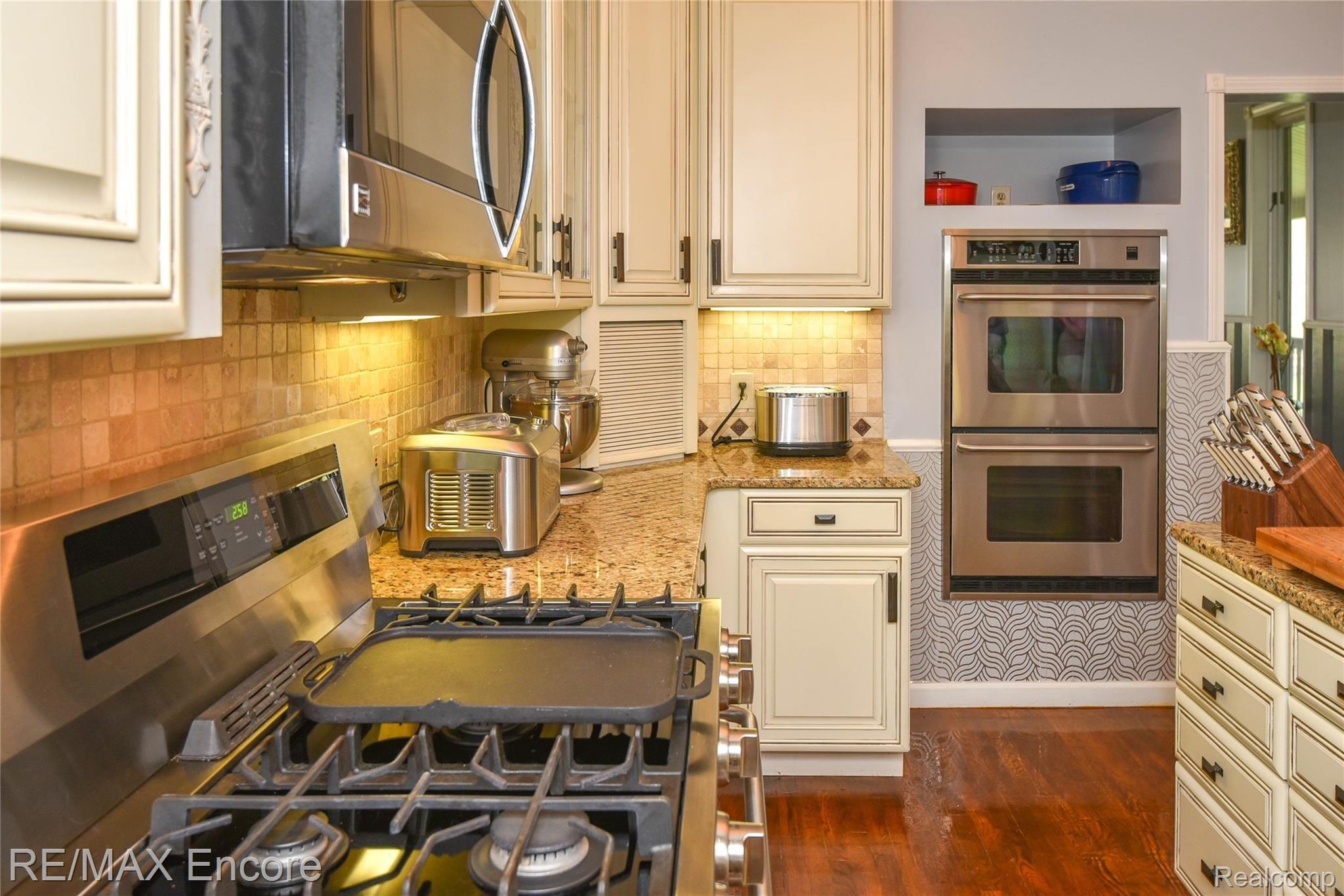6274 Washburn Road Goodrich, MI 48438 - Photo 27 of 96 Kitchen (15).jpg