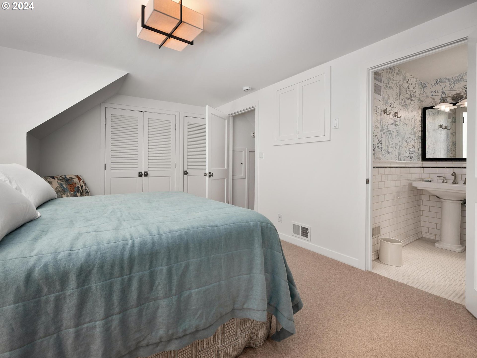 2018 Southwest Laurel Street Portland, OR 97201 - Photo 22 of 34 Gallery Image 22