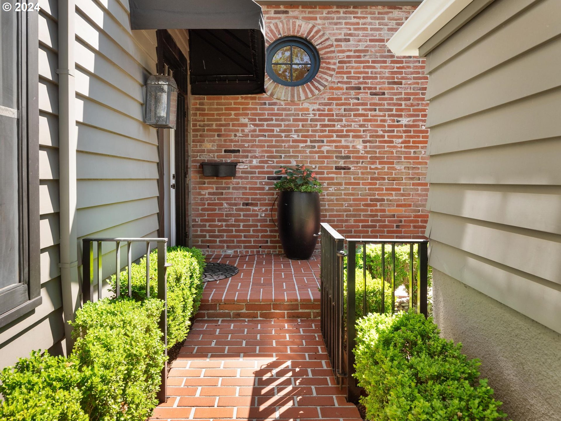 2018 Southwest Laurel Street Portland, OR 97201 - Photo 31 of 34 Gallery Image 31
