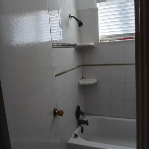 $1,750 | 13807 Towne W Boulevard, Sugar Land, TX 77498