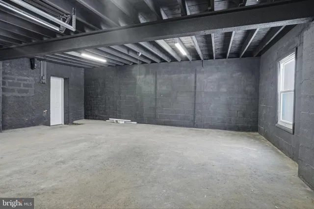 $499,900 | 513 Smithfield Avenue, Philadelphia, PA 19116