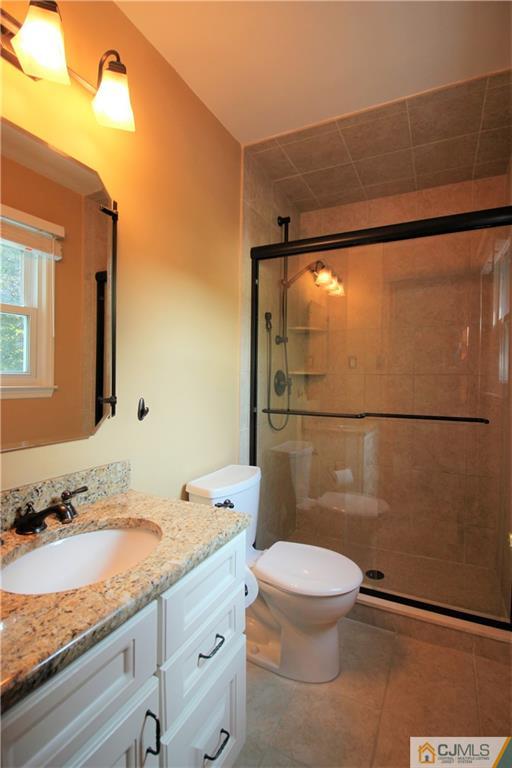 37 Buck Road East Brunswick, NJ 08816 - Photo 13 of 25 Gallery Image 13
