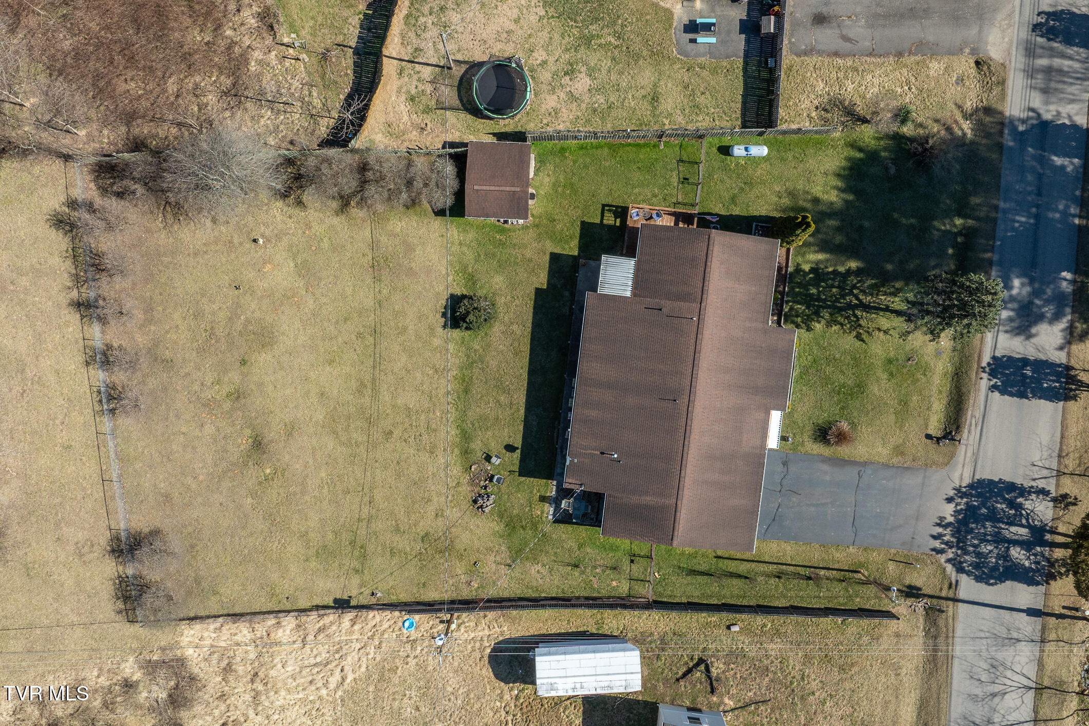 508 Hospital Road Mountain City, TN 37683 - Photo 13 of 75 508 Hospital Road (2 of 77)