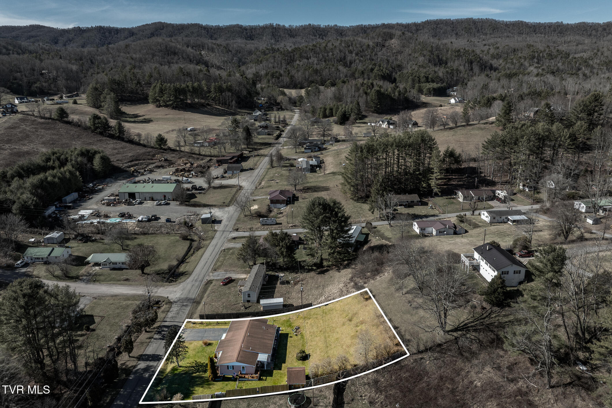 508 Hospital Road Mountain City, TN 37683 - Photo 17 of 75 508 Hospital Road (5 of 77)