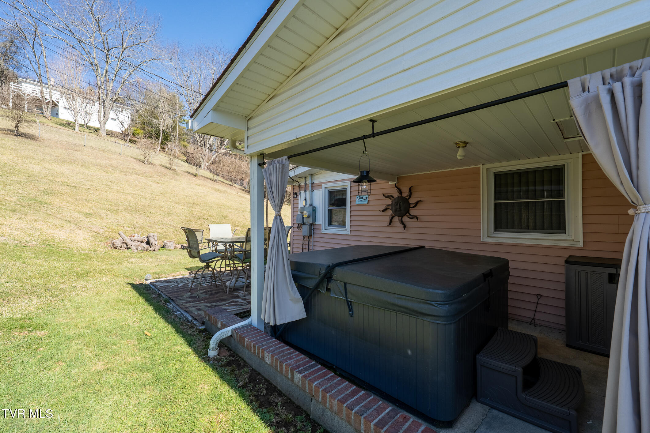 508 Hospital Road Mountain City, TN 37683 - Photo 35 of 75 508 Hospital Road (31 of 77)