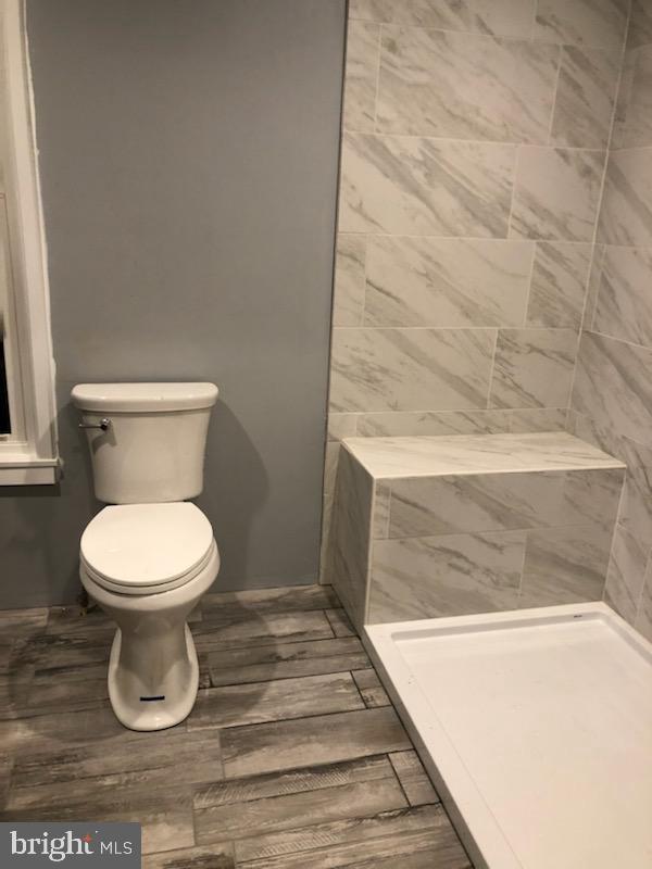 2849 Mills Avenue Northeast Washington, DC 20018 - Photo 5 of 18 Master Bathroom