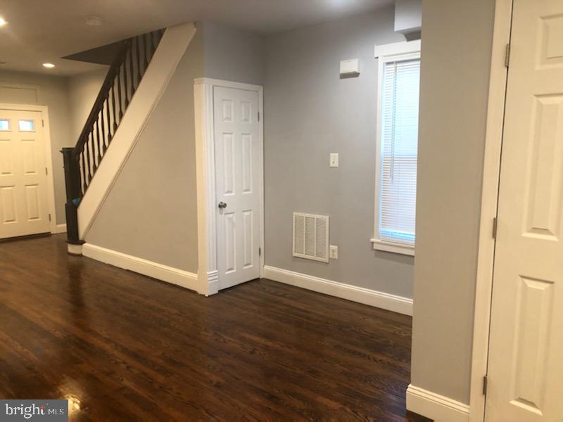 2849 Mills Avenue Northeast Washington, DC 20018 - Photo 8 of 18 Main Floor