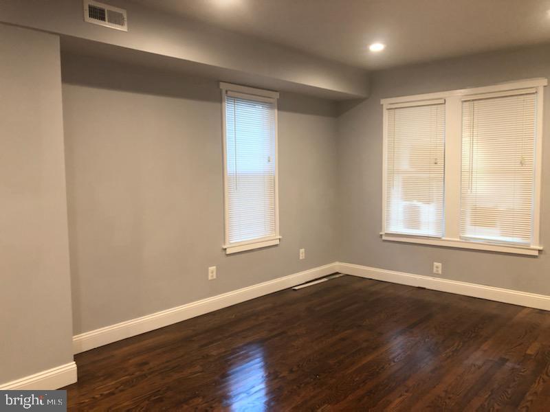 2849 Mills Avenue Northeast Washington, DC 20018 - Photo 9 of 18 Main Floor