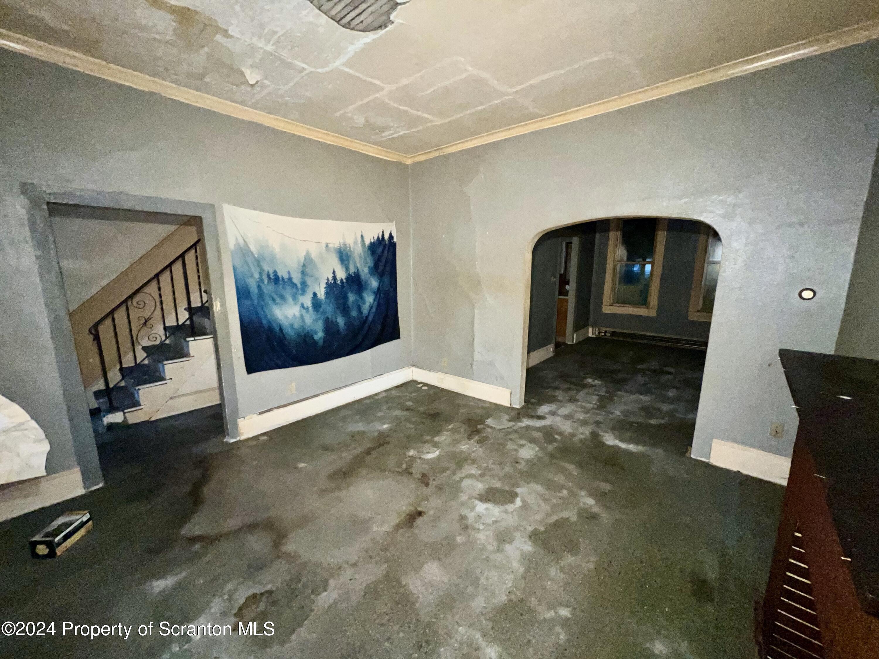 936 Providence Road Scranton, PA 18508 - Photo 7 of 8 Gallery Image 7
