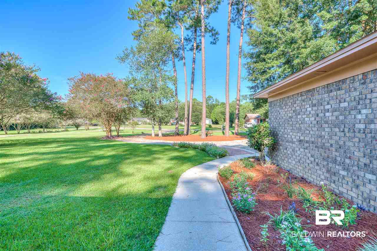 9238 Hammock Road Elberta, AL 36530 - Photo 7 of 50