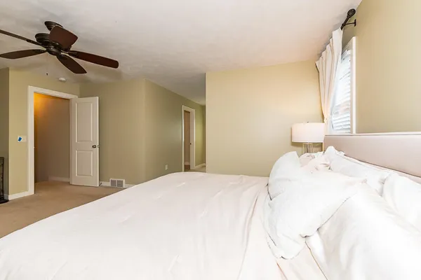 $375,000 | 2223 Surry, Schoolcraft, MI 49087